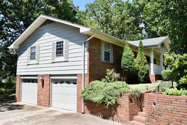 4306 Highwood Drive, Chattanooga, TN 37415