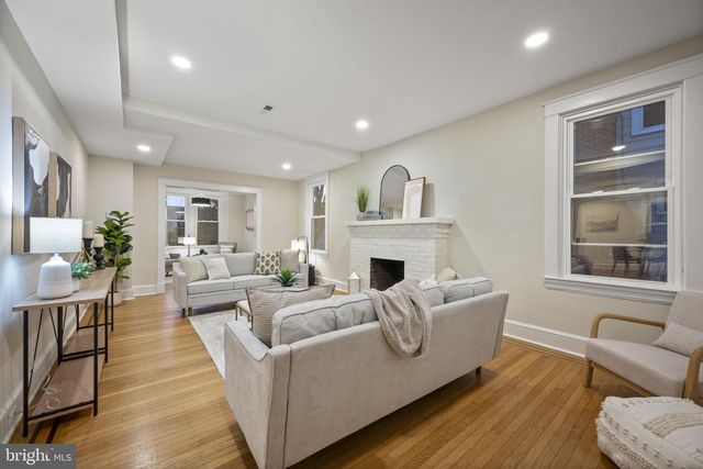 1010 LEEDS AVE, Baltimore, MD 21229