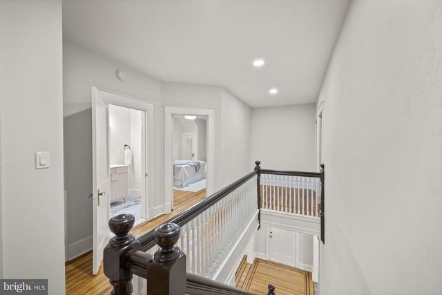 1010 LEEDS AVE, Baltimore, MD 21229