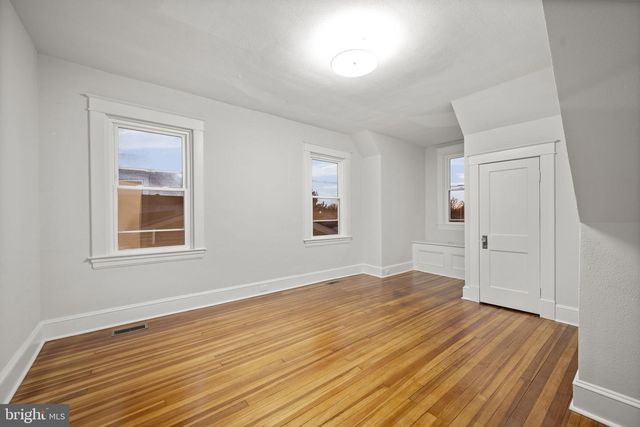 1010 LEEDS AVE, Baltimore, MD 21229