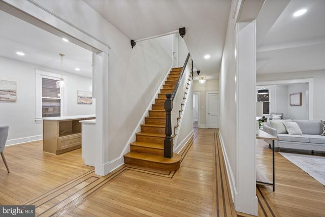 1010 LEEDS AVE, Baltimore, MD 21229