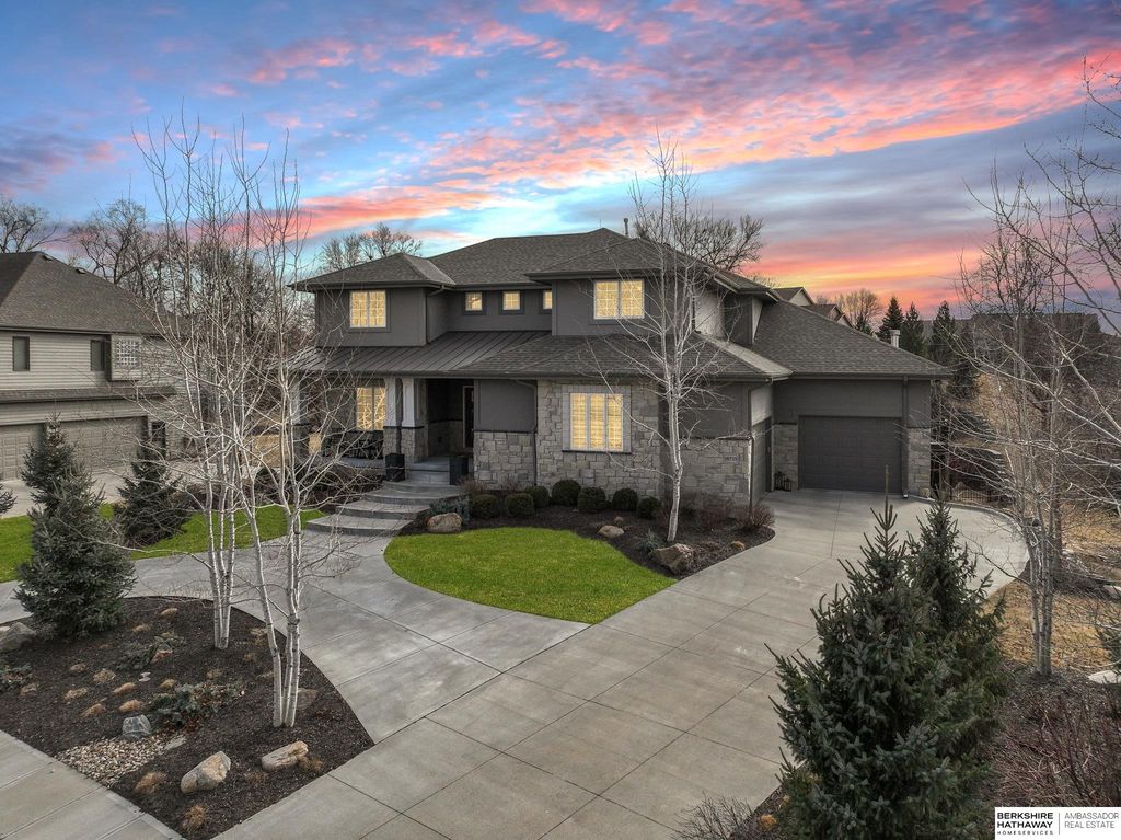 18733 Indiana Street, Elkhorn, NE 68022