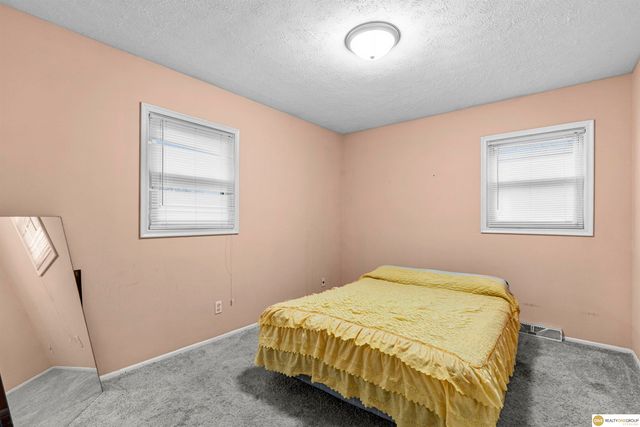 3365 S 130th Street S, Omaha, NE 68144