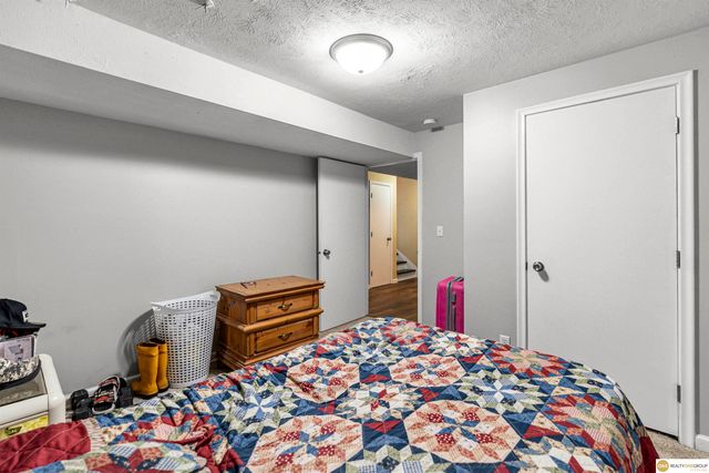 3365 S 130th Street S, Omaha, NE 68144