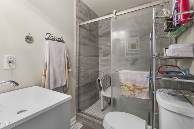 500 Pineywood Road, Thomasville, NC 27360