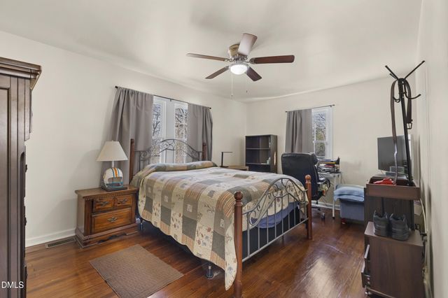 500 Pineywood Road, Thomasville, NC 27360