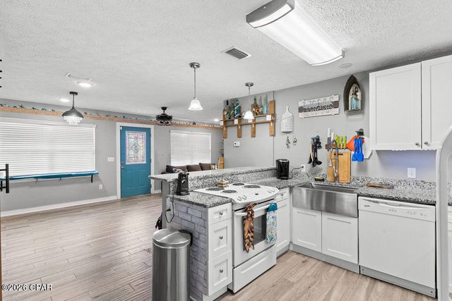 806 Huntington Drive, Panama City, FL 32401