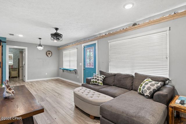 806 Huntington Drive, Panama City, FL 32401