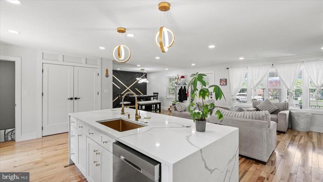 5004 LEE HILL CIR, Monrovia, MD 21770