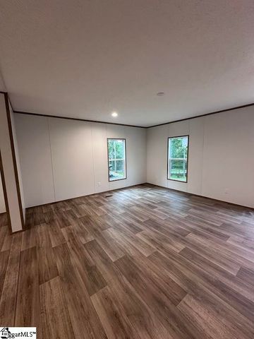 218 Sitton Street, Liberty, SC 29657