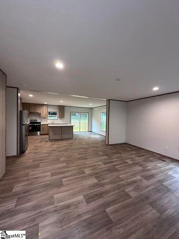 218 Sitton Street, Liberty, SC 29657