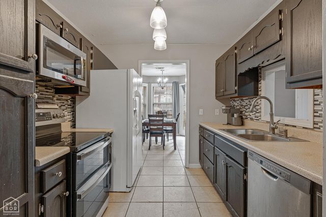 68 County Road 783, Jonesboro, AR 72405