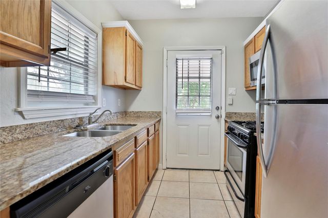 5007 Polk Street, Houston, TX 77023