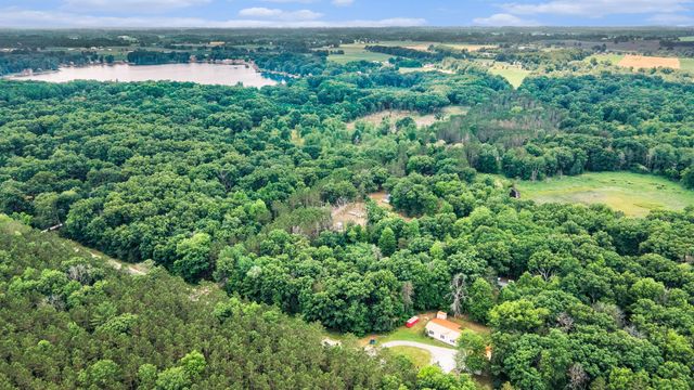 2141 S Parsons Avenue, Sherman Twp, MI 49412