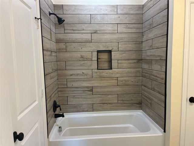 5332 Booker T Street, Fort Worth, TX 76105