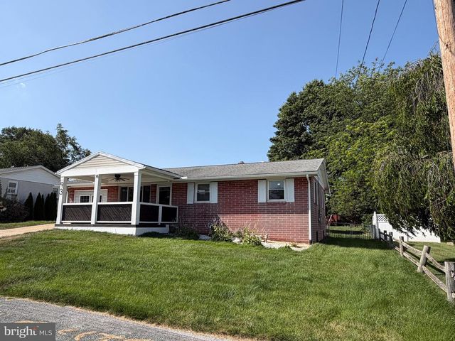 93 SUNNY LANE, Chambersburg, PA 17202