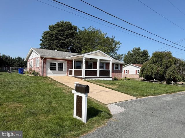 93 SUNNY LANE, Chambersburg, PA 17202