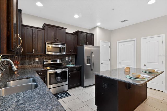 4750 NATHAN HALE BLVD, St Cloud, FL 34769