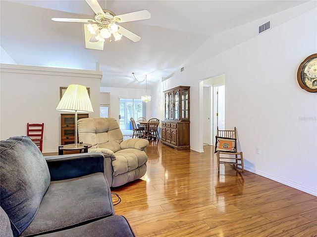 517 ILLINOIS AVENUE, St Cloud, FL 34769