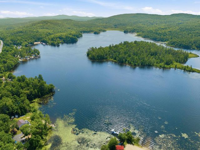 11E Lindsay Lane, New Hampton, NH 03256