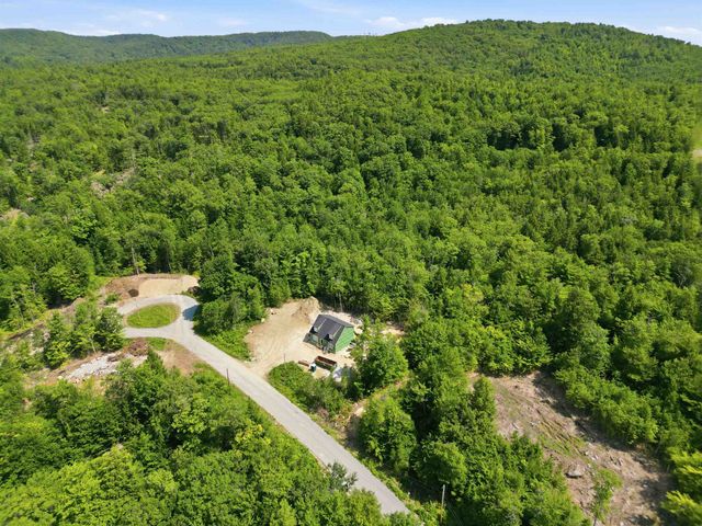 11E Lindsay Lane, New Hampton, NH 03256