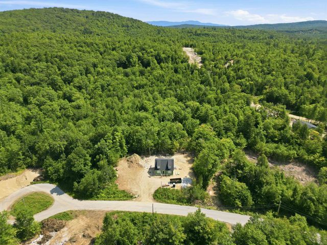 11E Lindsay Lane, New Hampton, NH 03256