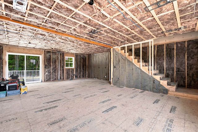 11E Lindsay Lane, New Hampton, NH 03256