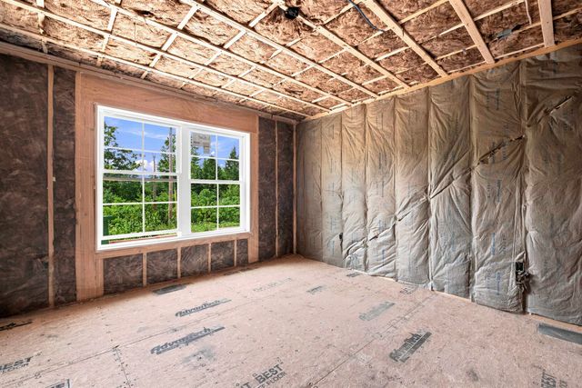 11E Lindsay Lane, New Hampton, NH 03256