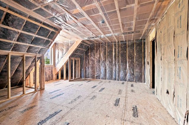 11E Lindsay Lane, New Hampton, NH 03256