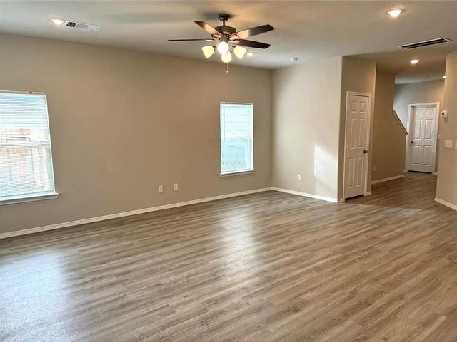 707 Long Cedar Drive, Conroe, TX 77301