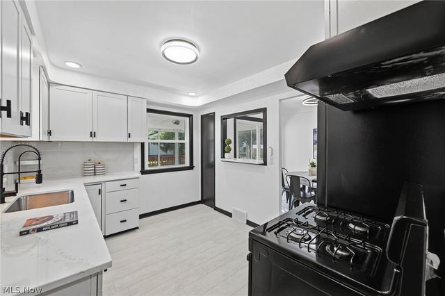315 Greenvale Road, South Euclid, OH 44121