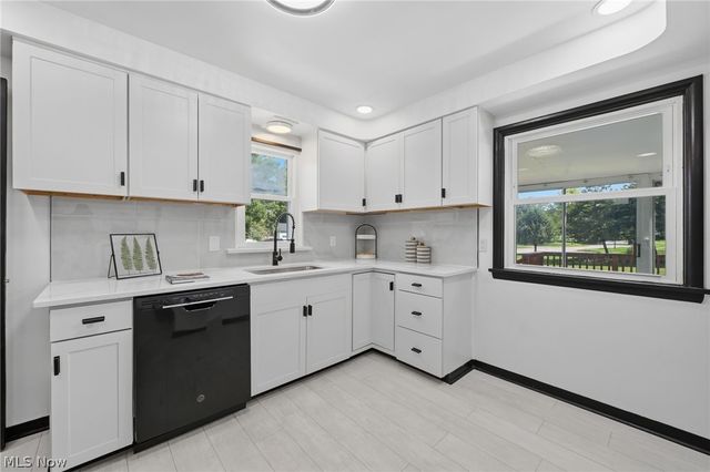 315 Greenvale Road, South Euclid, OH 44121