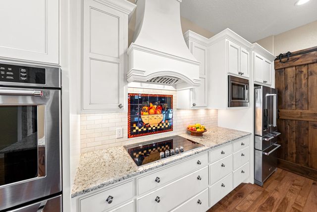 3128 Pinnacle Club Dr, Kerrville, TX 78028