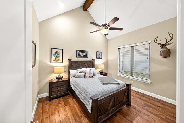 3128 Pinnacle Club Dr, Kerrville, TX 78028