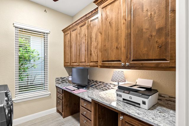 3128 Pinnacle Club Dr, Kerrville, TX 78028