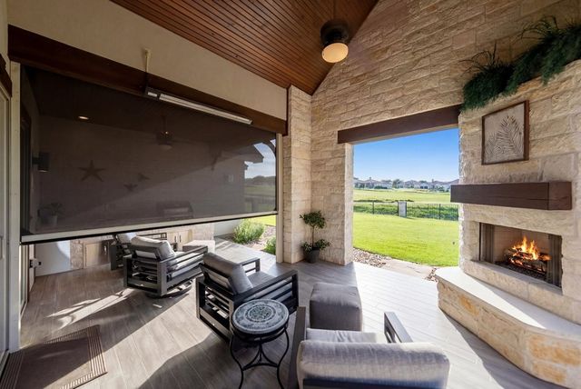 3128 Pinnacle Club Dr, Kerrville, TX 78028