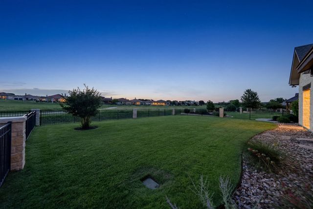 3128 Pinnacle Club Dr, Kerrville, TX 78028