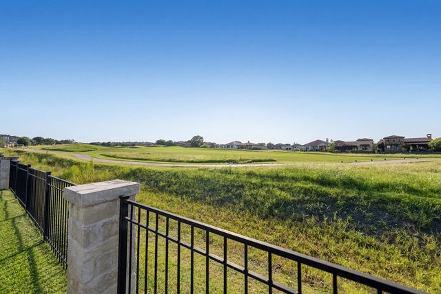3128 Pinnacle Club Dr, Kerrville, TX 78028