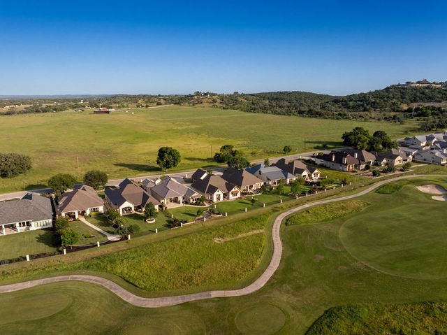 3128 Pinnacle Club Dr, Kerrville, TX 78028