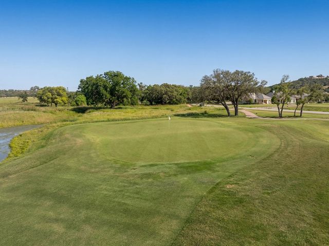 3128 Pinnacle Club Dr, Kerrville, TX 78028