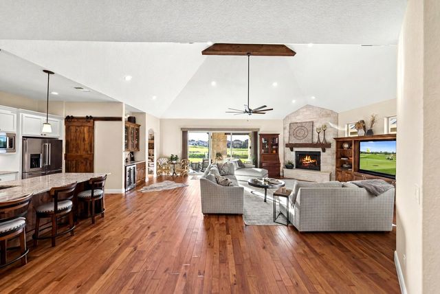3128 Pinnacle Club Dr, Kerrville, TX 78028