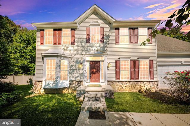 406 ARNOLD DR, Florence, NJ 08518