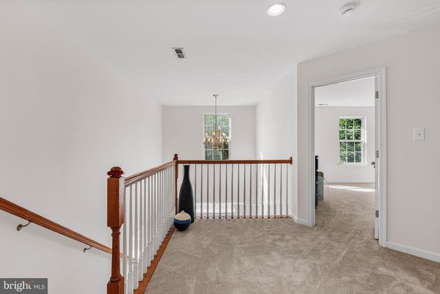 406 ARNOLD DR, Florence, NJ 08518