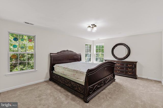 406 ARNOLD DR, Florence, NJ 08518