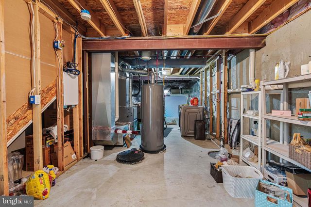406 ARNOLD DR, Florence, NJ 08518