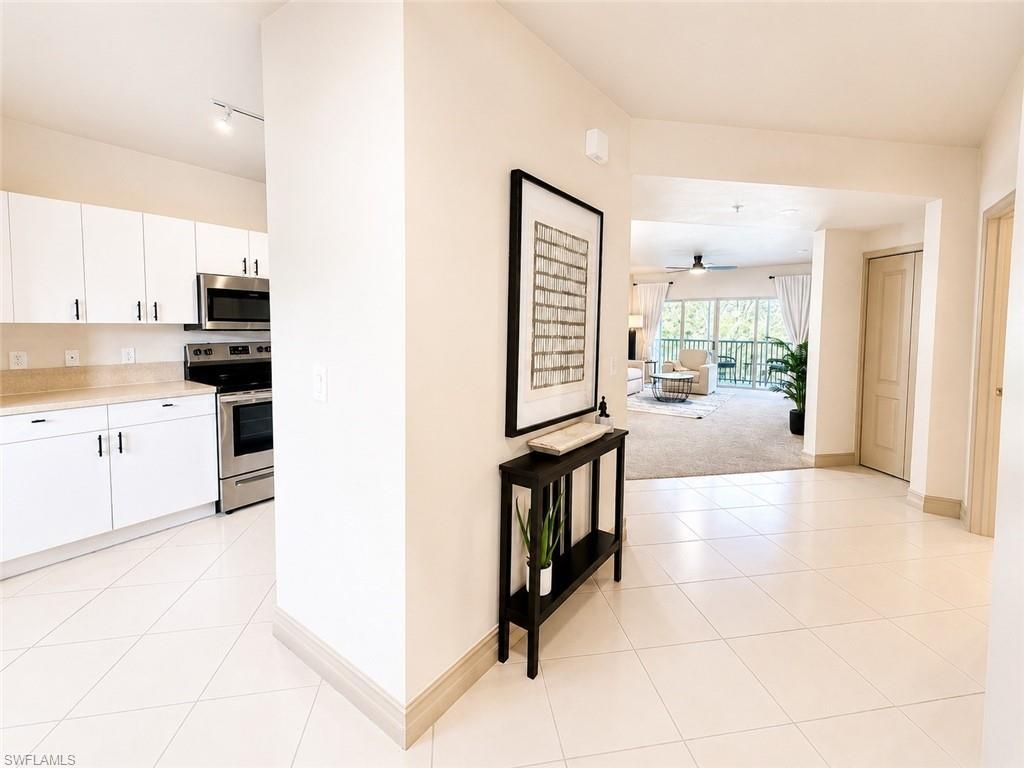 7839 Regal Heron CIR 202, NAPLES, FL 34104 — exterior