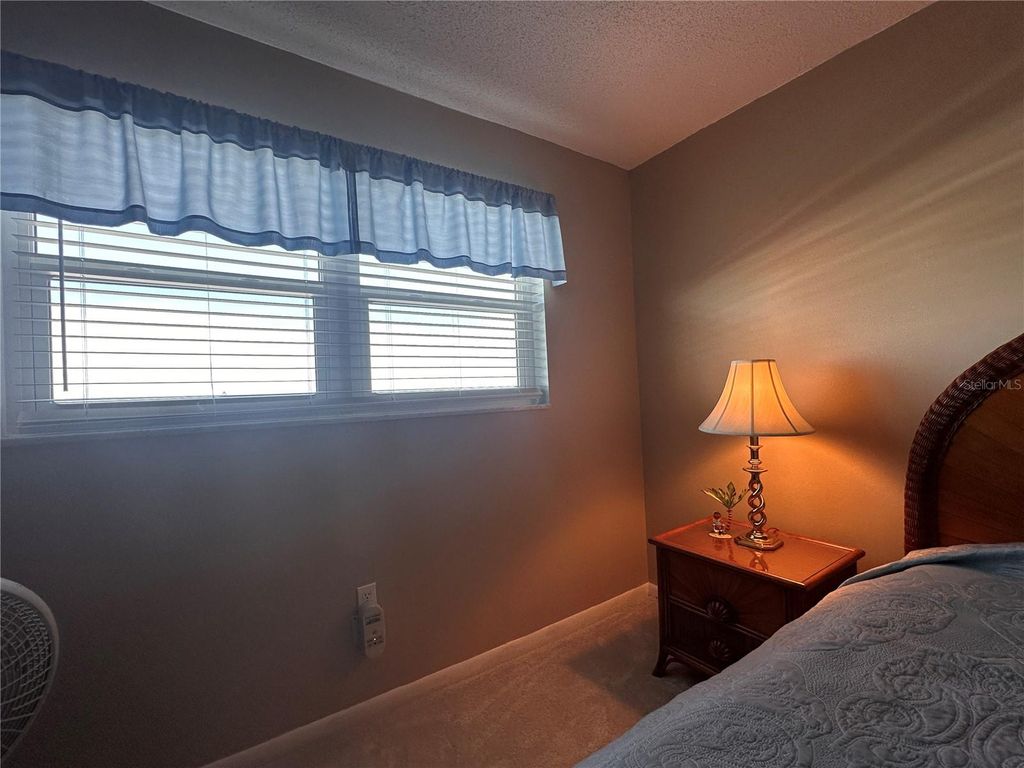 Image 14 of property listing at 5900 SHORE BOULEVARD S 504, Gulfport, FL 33707