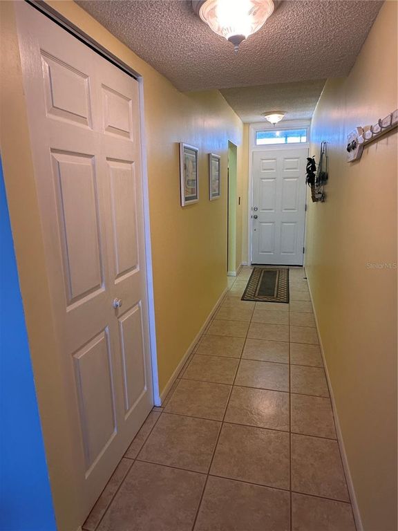 Image 22 of property listing at 5900 SHORE BOULEVARD S 504, Gulfport, FL 33707