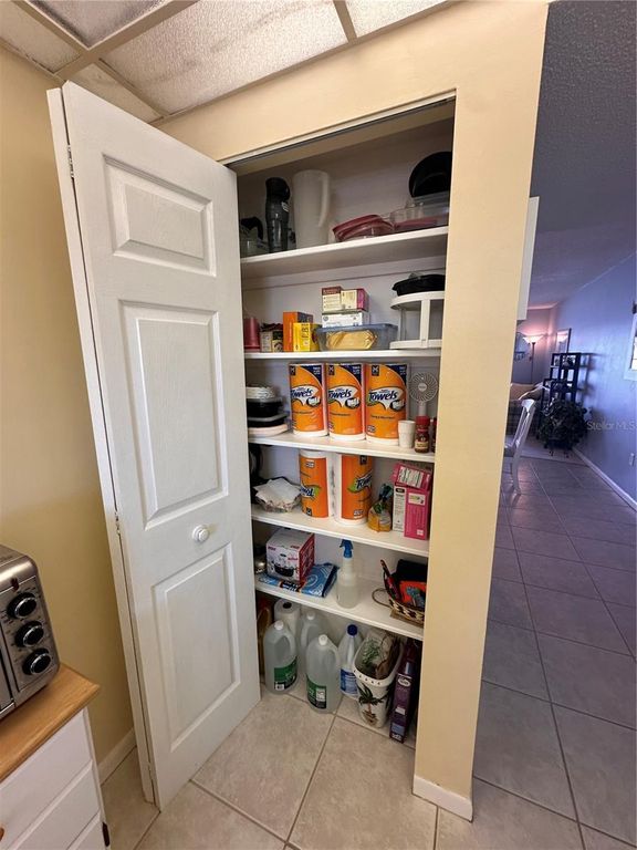 Image 25 of property listing at 5900 SHORE BOULEVARD S 504, Gulfport, FL 33707