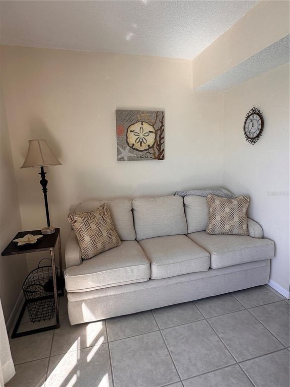 Image 36 of property listing at 5900 SHORE BOULEVARD S 504, Gulfport, FL 33707